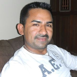 Meet your Posher, Manuel